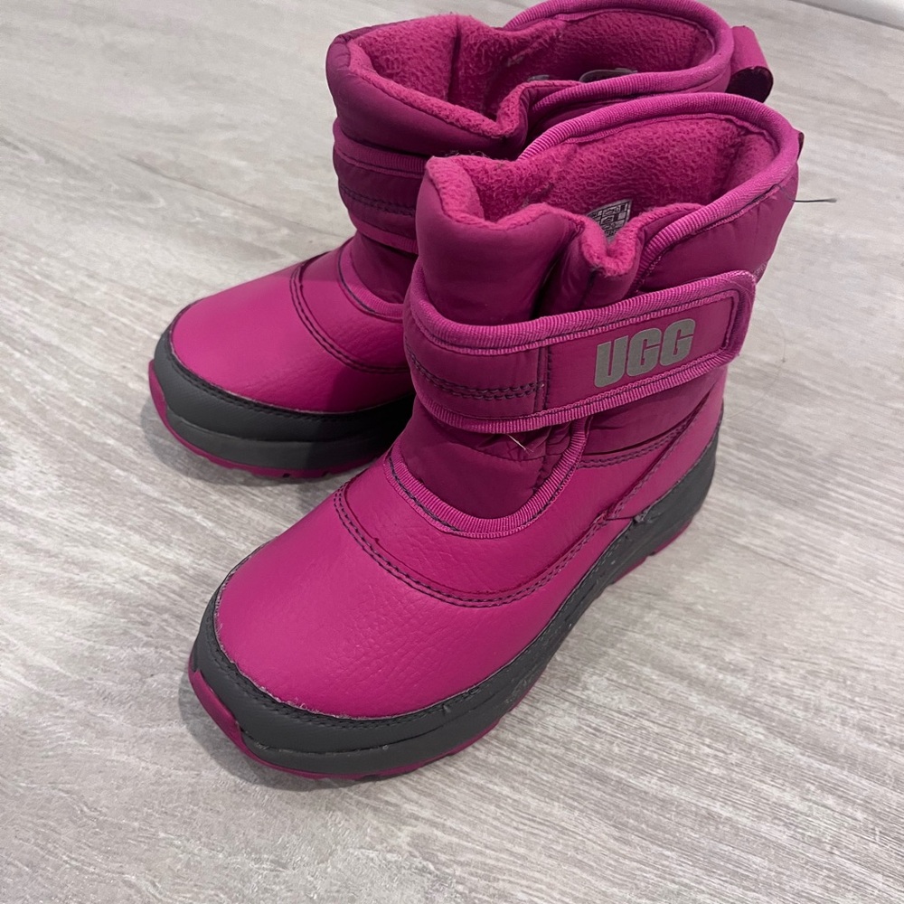 Girls Ugg winter boots size 11